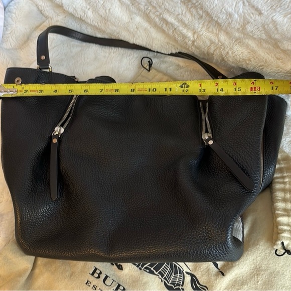 Authentic Burberry Maidstone Bag in Very Good Condition - Picture 9 of 11